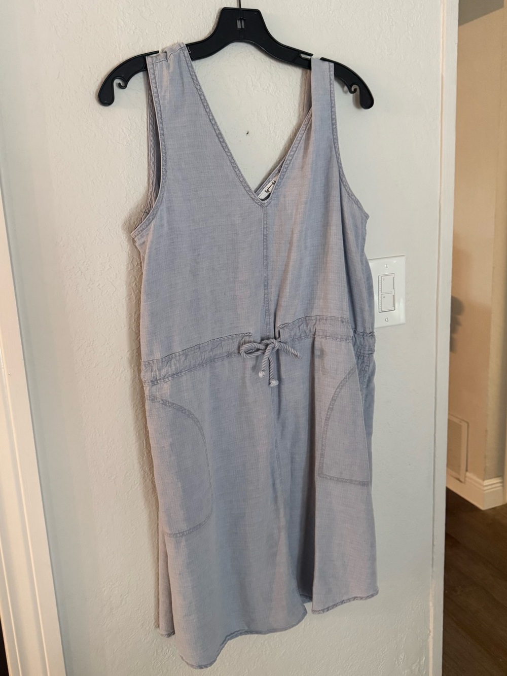 Splendid Lightweight double v-neck denim dress, medium